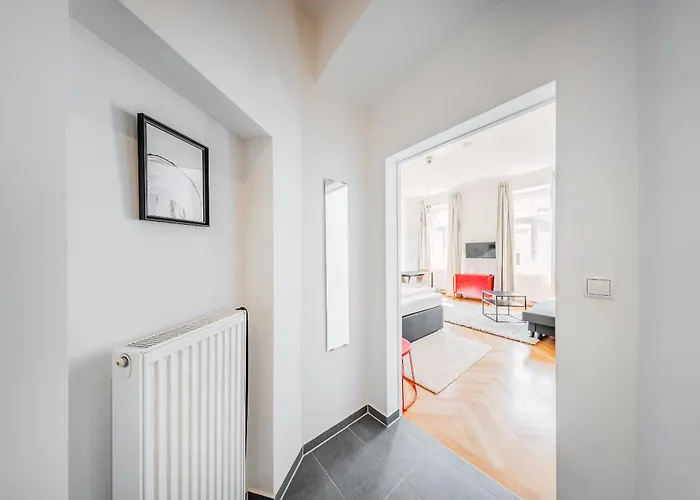 Stylish Near Schoenbrunn Castle