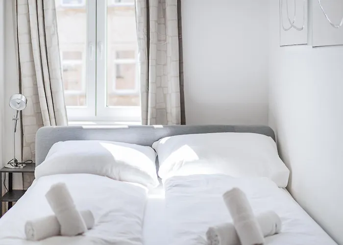 Stylish Near Schoenbrunn Castle Apartman Bécs