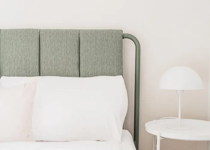 Stylish Near Schoenbrunn Castle Apartman